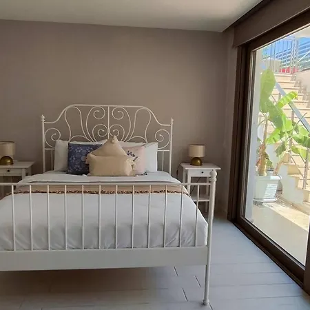 Hotel Merkez'de Havuzlu, Saunali, Muestakil 4*