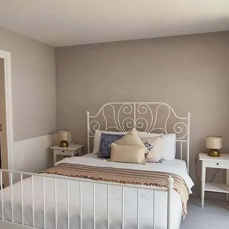 Hotel Merkez'de Havuzlu, Saunali, Muestakil 4*