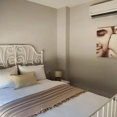 Merkez'de Havuzlu, Saunali, Muestakil Bodrum
